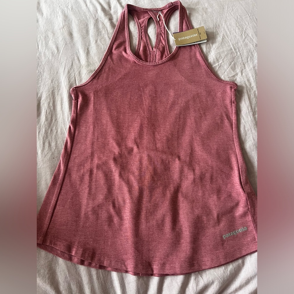 NWT Patagonia Women's Seabrook Run Tank Top NWT Size Small color Light Star Pink